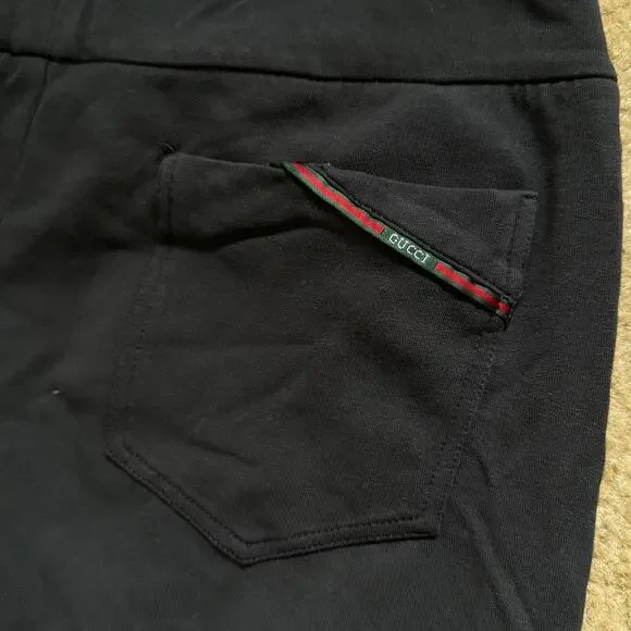 gucci black jogger sweatpants w/ zipper pockets & back logo trim - Picture 3 of 5